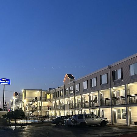 Baymont Inn And Suites By Wyndham Columbus / Near Osu Esterno foto