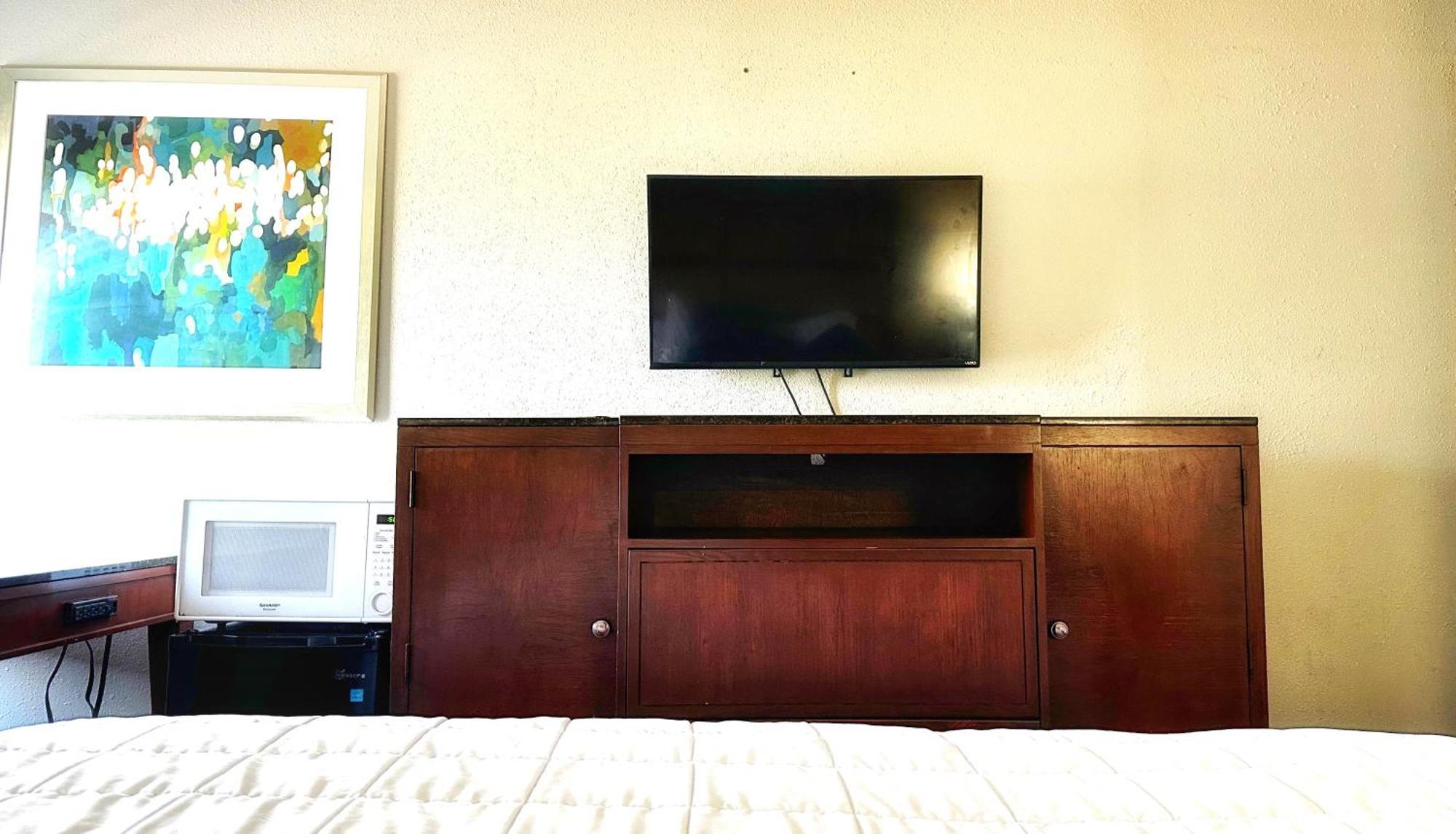 Baymont Inn And Suites By Wyndham Columbus / Near Osu Esterno foto